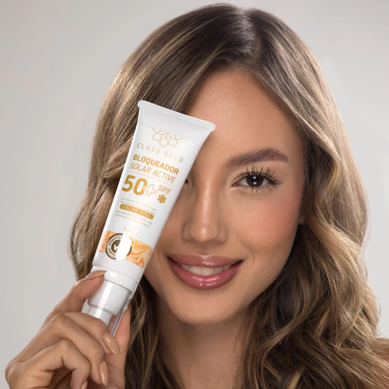 BLOQUEADOR SOLAR FACIAL COLOR
